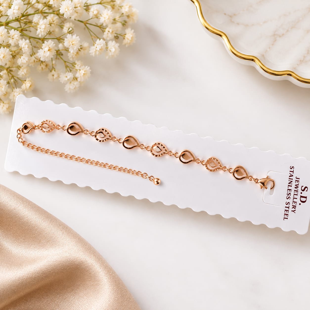 Gold-Tone Evil Eye Eye Motif Chain Bracelet